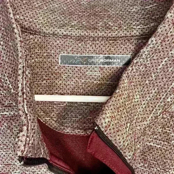 Greg Norman Men’s Pullover - Picture 2 of 4